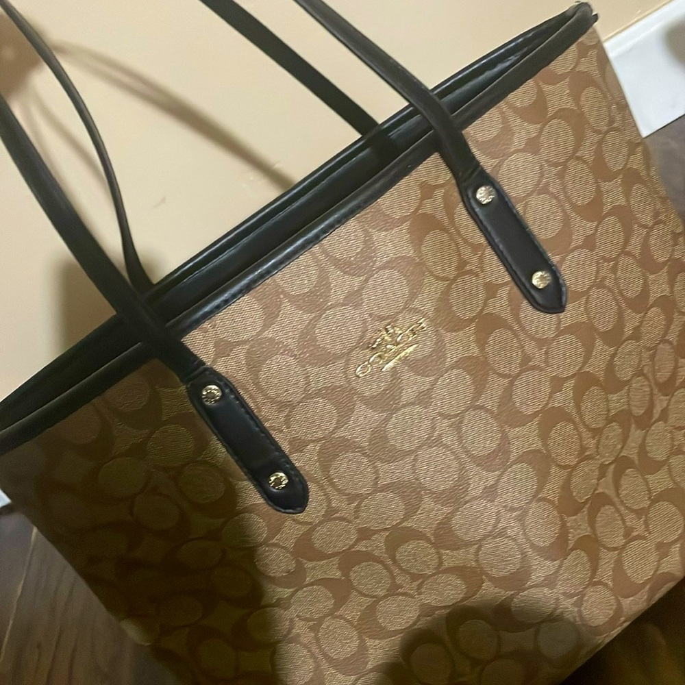 Coach Bags | Coach Signature Town Tote, Brown Black Handles |(W)